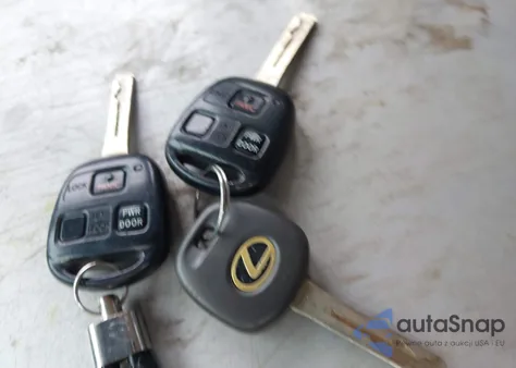 2005 Lexus Rx 330 из США, поврежденный, VIN 2T2HA31U95C067272